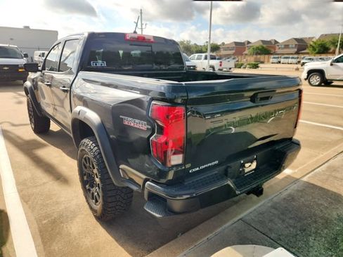 Used 2025 Chevrolet Colorado Trail Boss AWD/4WD image 4