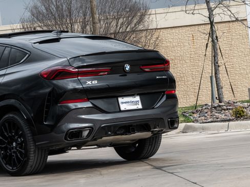 Certified 2024 BMW X6 xDrive40i w/ Premium Package image 6