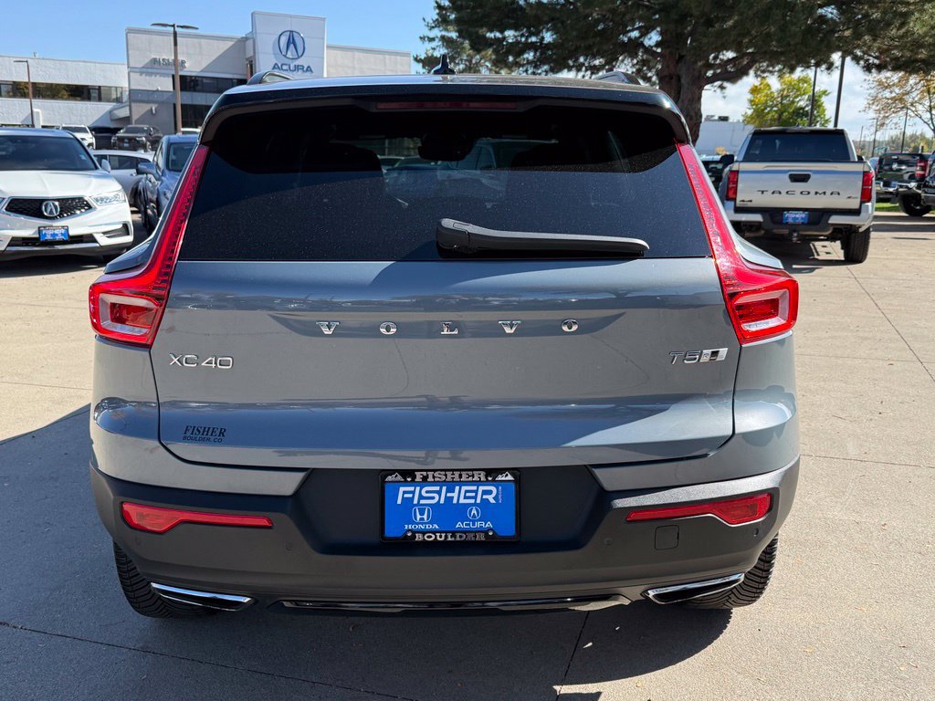 Used 2020 Volvo XC40 T5 R-Design w/ Protection Package Premier AWD/4WD image 5
