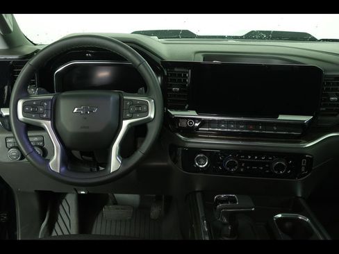 Used 2024 Chevrolet Silverado 1500 LT Trail Boss AWD/4WD image 20