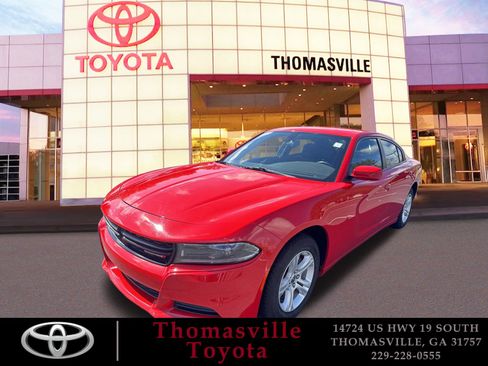 Used 2022 Dodge Charger SXT image 1