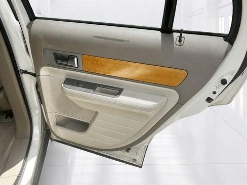Used 2007 Lincoln MKX AWD image 35