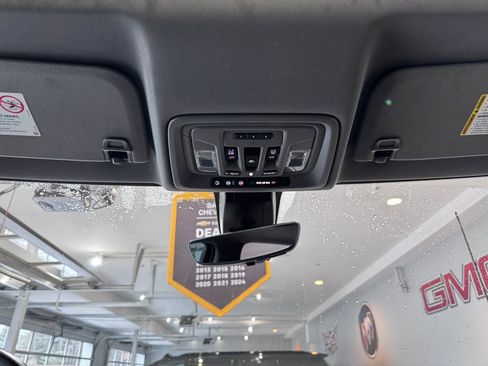 Certified 2020 Chevrolet Silverado 2500 LTZ w/ LTZ Premium Package image 30