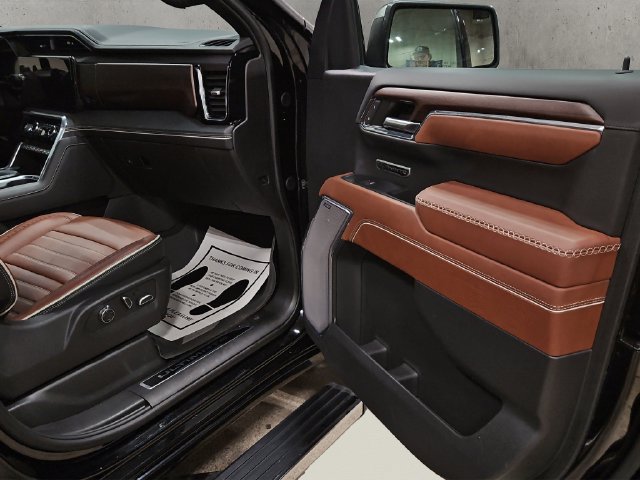 Used 2024 GMC Sierra 1500 Denali Ultimate AWD/4WD image 19