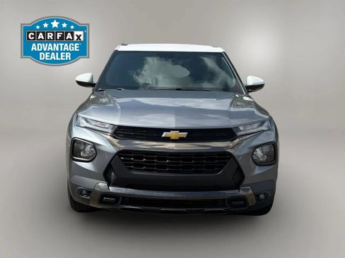 Used 2021 Chevrolet TrailBlazer ACTIV w/ Driver Confidence Package FWD image 2