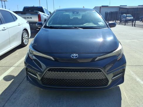 Used 2020 Toyota Corolla SE FWD image 3
