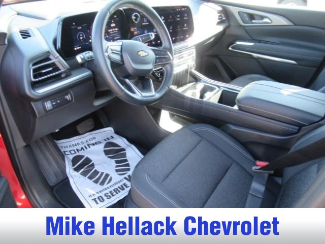 Used 2026 Chevrolet Traverse LT FWD image 24