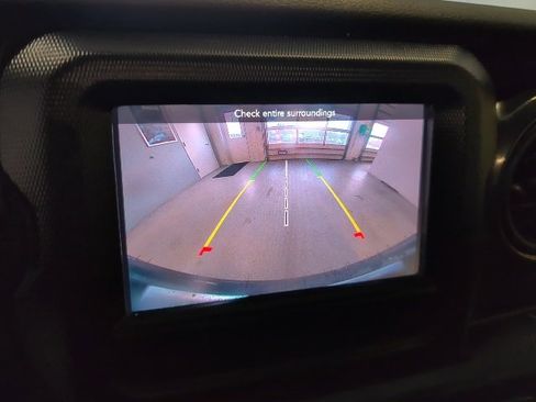 Used 2020 Jeep Wrangler Unlimited Sport image 20