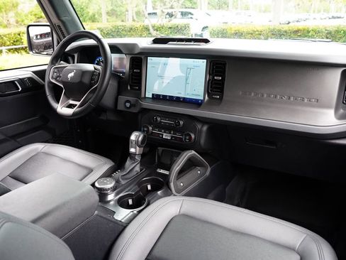 Used 2024 Ford Bronco Big Bend AWD/4WD image 23