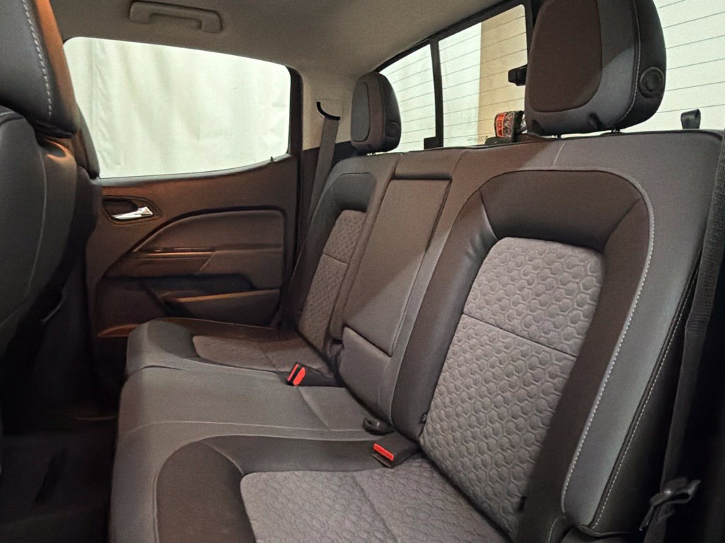 Used 2019 Chevrolet Colorado Z71 RWD image 24