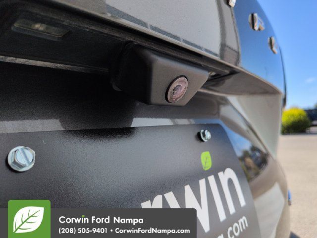 Used 2020 Ford Escape SE FWD image 30