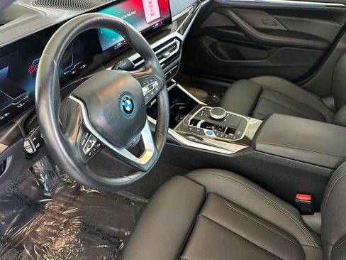 Used 2023 BMW i4 eDrive40 w/ Premium Package RWD image 9