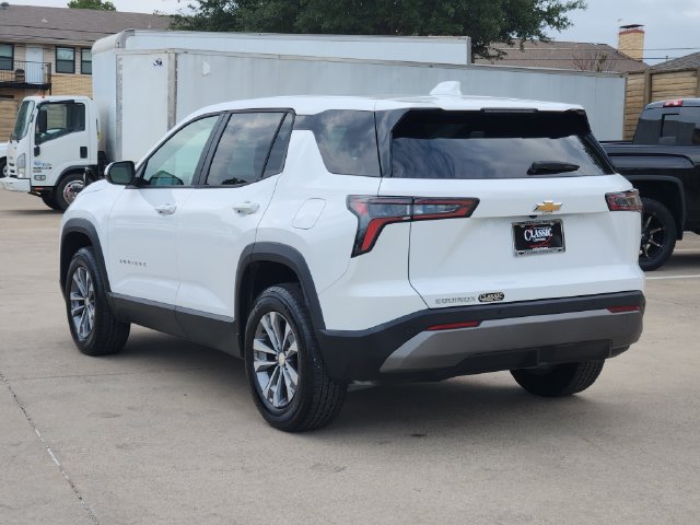 Used 2026 Chevrolet Equinox LT FWD image 3