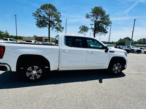 Used 2021 GMC Sierra 1500 SLT RWD image 6