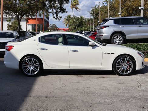 Used 2018 Maserati Ghibli S Q4 image 19