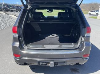 Used 2018 Jeep Grand Cherokee Overland video 5