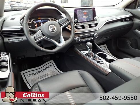 Certified 2025 Nissan Altima 2.5 SR image 6