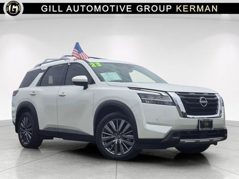 Used 2023 Nissan Pathfinder SL w/ SL Premium Package FWD image 1