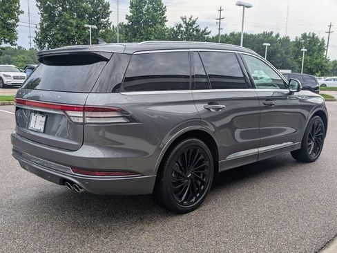 Certified 2022 Lincoln Aviator Reserve w/ Equipment Group 201A AWD/4WD image 8