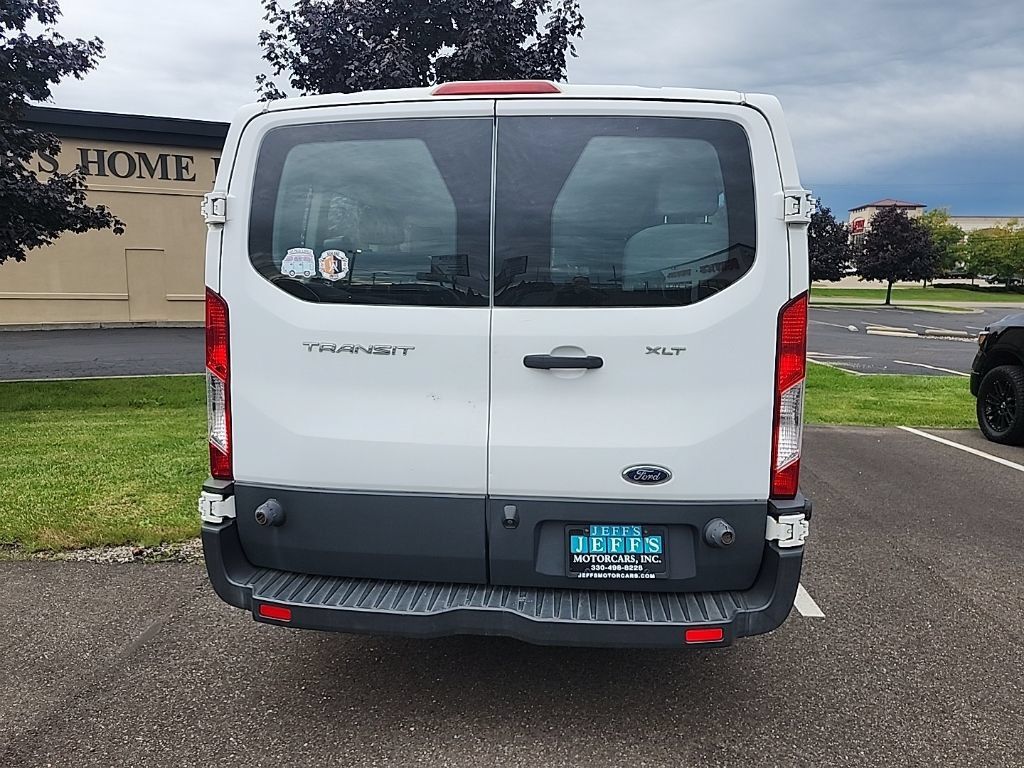 Used 2017 Ford Transit 350 XLT RWD image 3