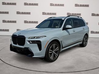 Used 2024 BMW X7 xDrive40i w/ M Sport Package AWD/4WD video 1