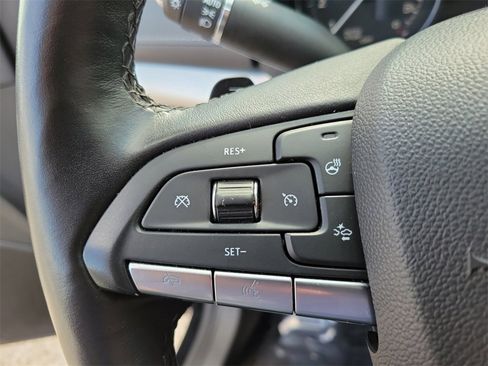 Certified 2023 Cadillac XT4 Premium Luxury w/ Technology Package image 24