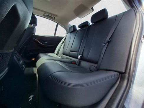 Used 2015 BMW 328i Sedan RWD image 16