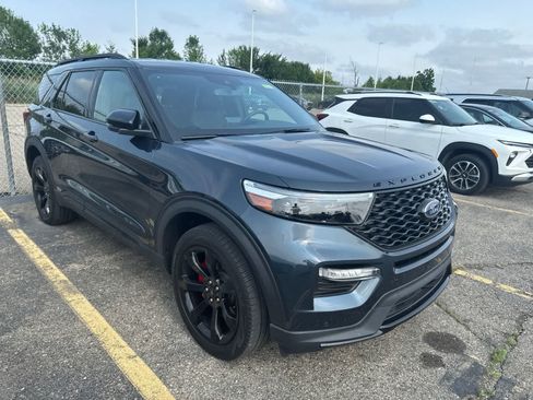 Used 2023 Ford Explorer ST w/ Equipment Group 401A AWD/4WD image 6