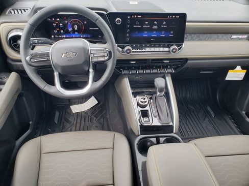 New 2026 Chevrolet Colorado ZR2 w/ Midnight Edition AWD/4WD image 27