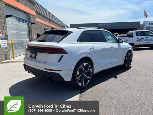 Used 2023 Audi RS Q8 w/ Black Optic Package AWD/4WD image 6