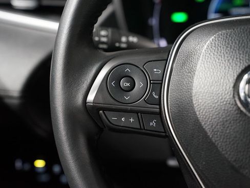 Certified 2025 Toyota Corolla Cross AWD Hybrid image 14