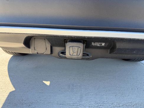 Used 2020 Honda Pilot Elite image 12