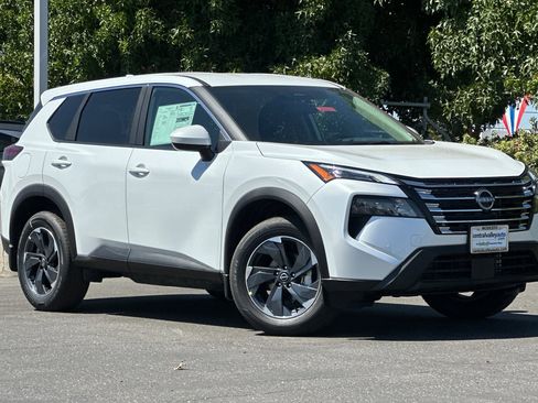 New 2026 Nissan Rogue SV image 2