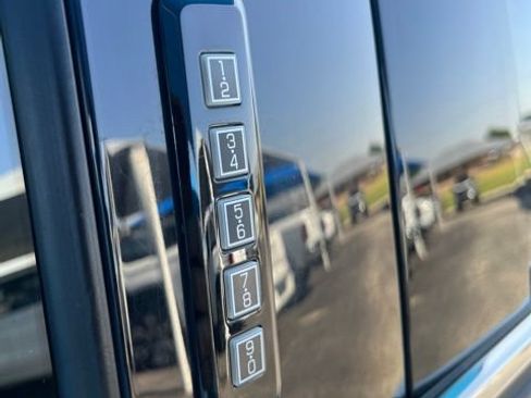 Used 2022 Ford F150 King Ranch w/ Equipment Group 601A High RWD image 14