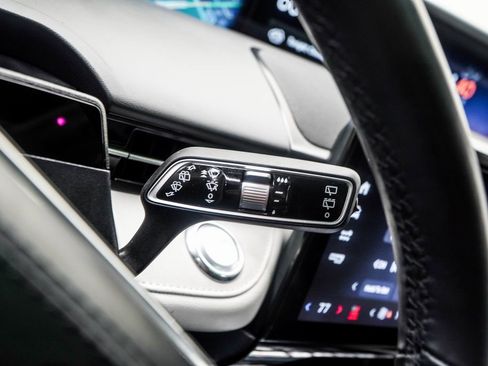 Used 2024 Lincoln Nautilus Premier w/ Equipment Group 102A image 34