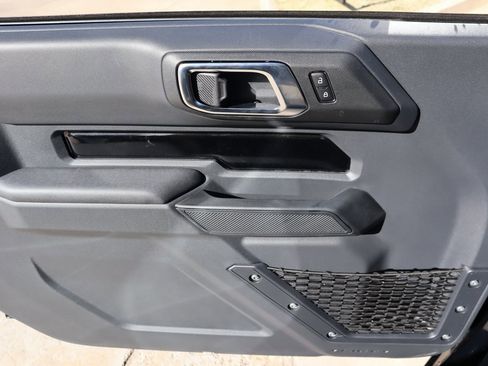 New 2025 Ford Bronco 2-Door image 14