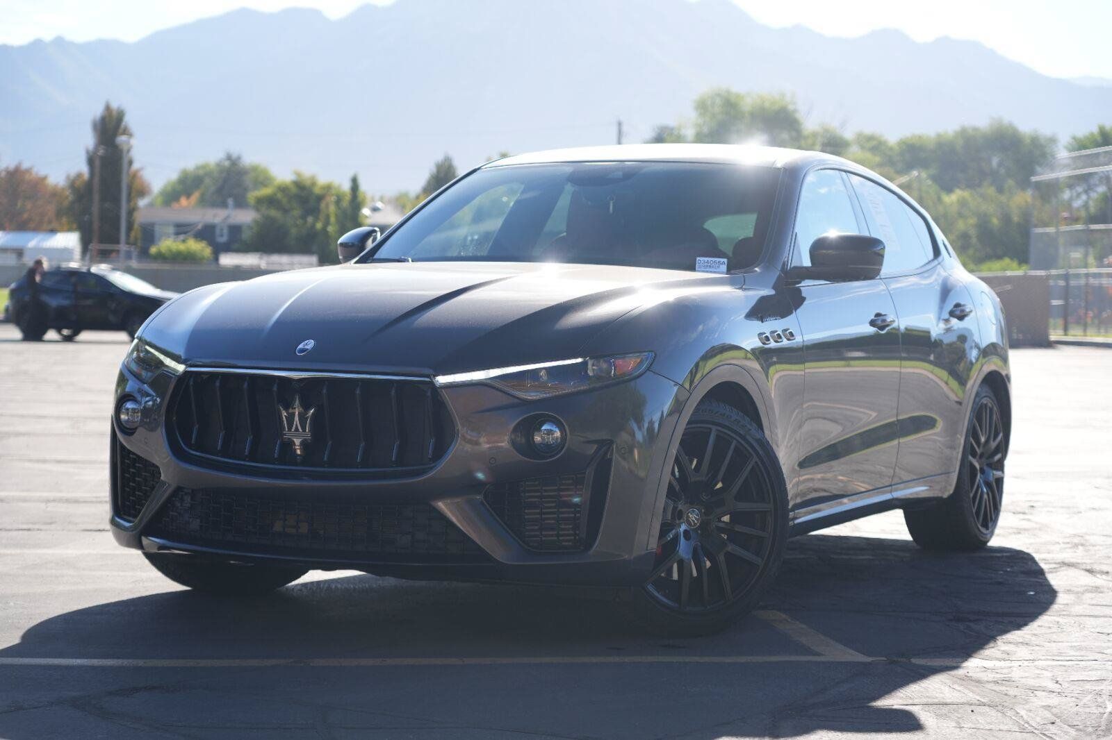 Used 2023 Maserati Levante Modena AWD/4WD image 1