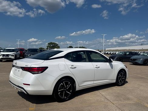 Certified 2024 Nissan Sentra SV FWD image 20