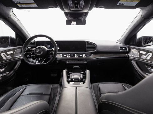 Used 2025 Mercedes-Benz GLE 63 AMG S image 28