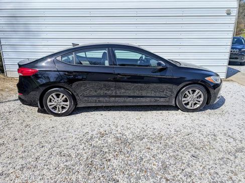 Used 2018 Hyundai Elantra Value Edition image 2