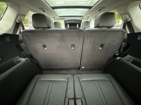 New 2026 Kia Sorento S image 13