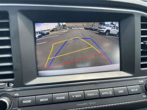 Used 2018 Hyundai Elantra Sport FWD image 17