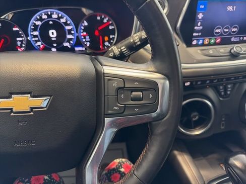 Used 2022 Chevrolet Blazer Premier w/ Enhanced Convenience Package AWD/4WD image 28