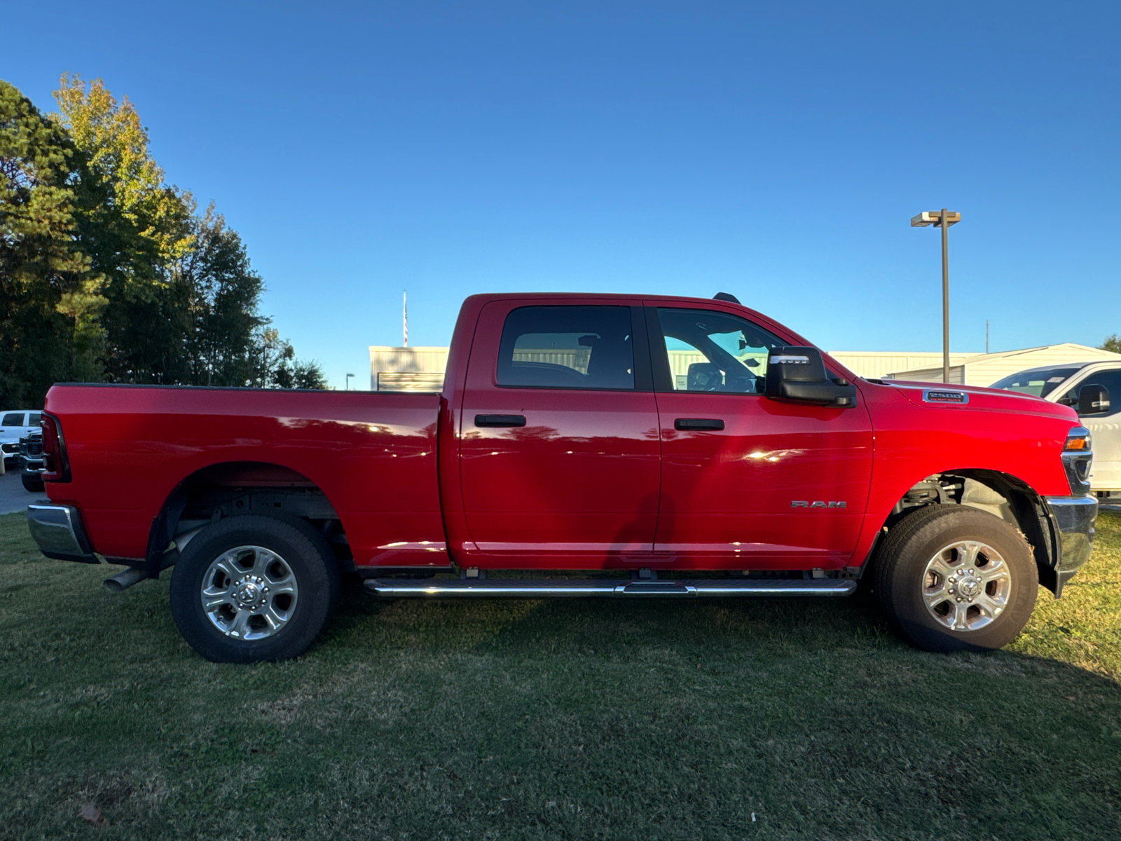 Used 2026 RAM 2500 Big Horn AWD/4WD image 4