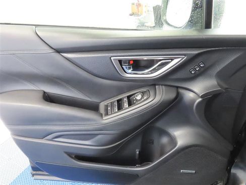 Used 2022 Subaru Forester Touring image 16