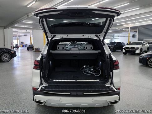 Used 2026 BMW X5 xDrive50e AWD/4WD image 16