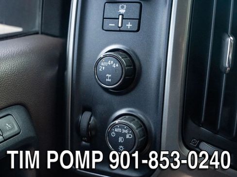 Used 2018 Chevrolet Silverado 1500 LTZ Z71 w/ LTZ Plus Package AWD/4WD image 27