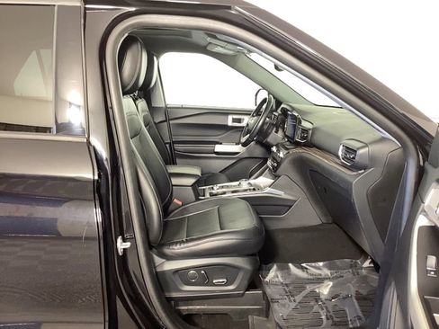 Used 2020 Ford Explorer Limited w/ Equipment Group 310A image 10
