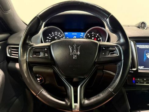 Used 2019 Maserati Levante AWD/4WD image 15