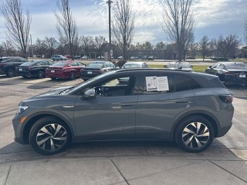 Used 2023 Volkswagen ID.4 Pro image 6